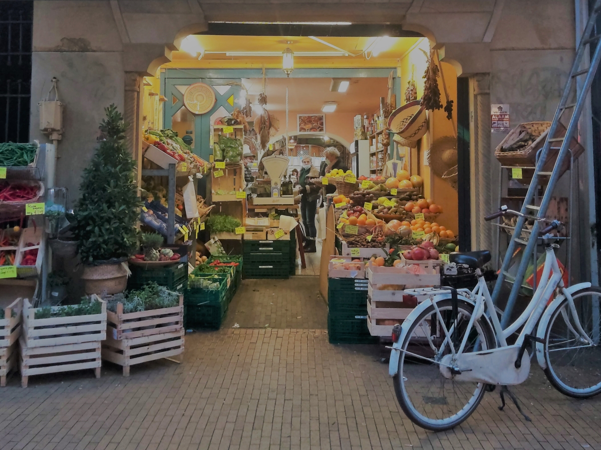 City Lifestyle: Local Groceries in Local Groningen